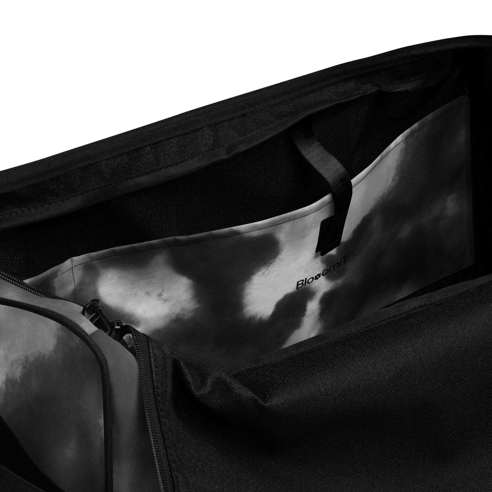 B.Duffle Bag - BlooomiT