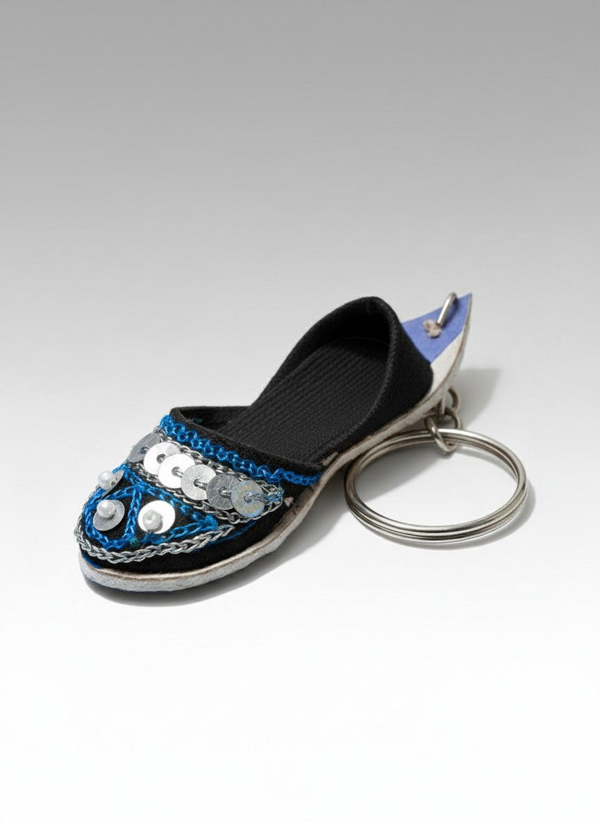 Miniature Shoe Keychain - BlooomiT