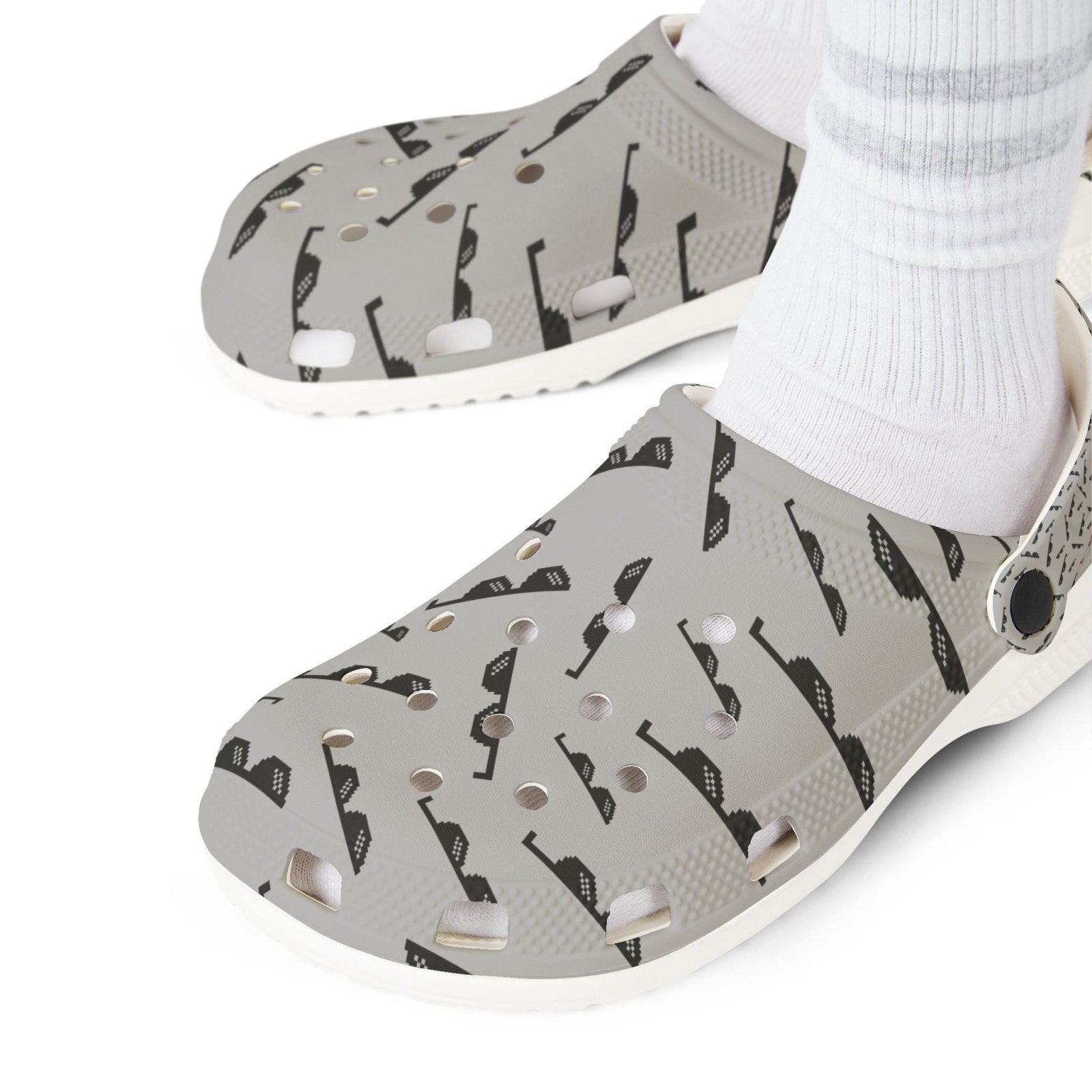 Patterned SlipOn Foam Clogs - BlooomiT